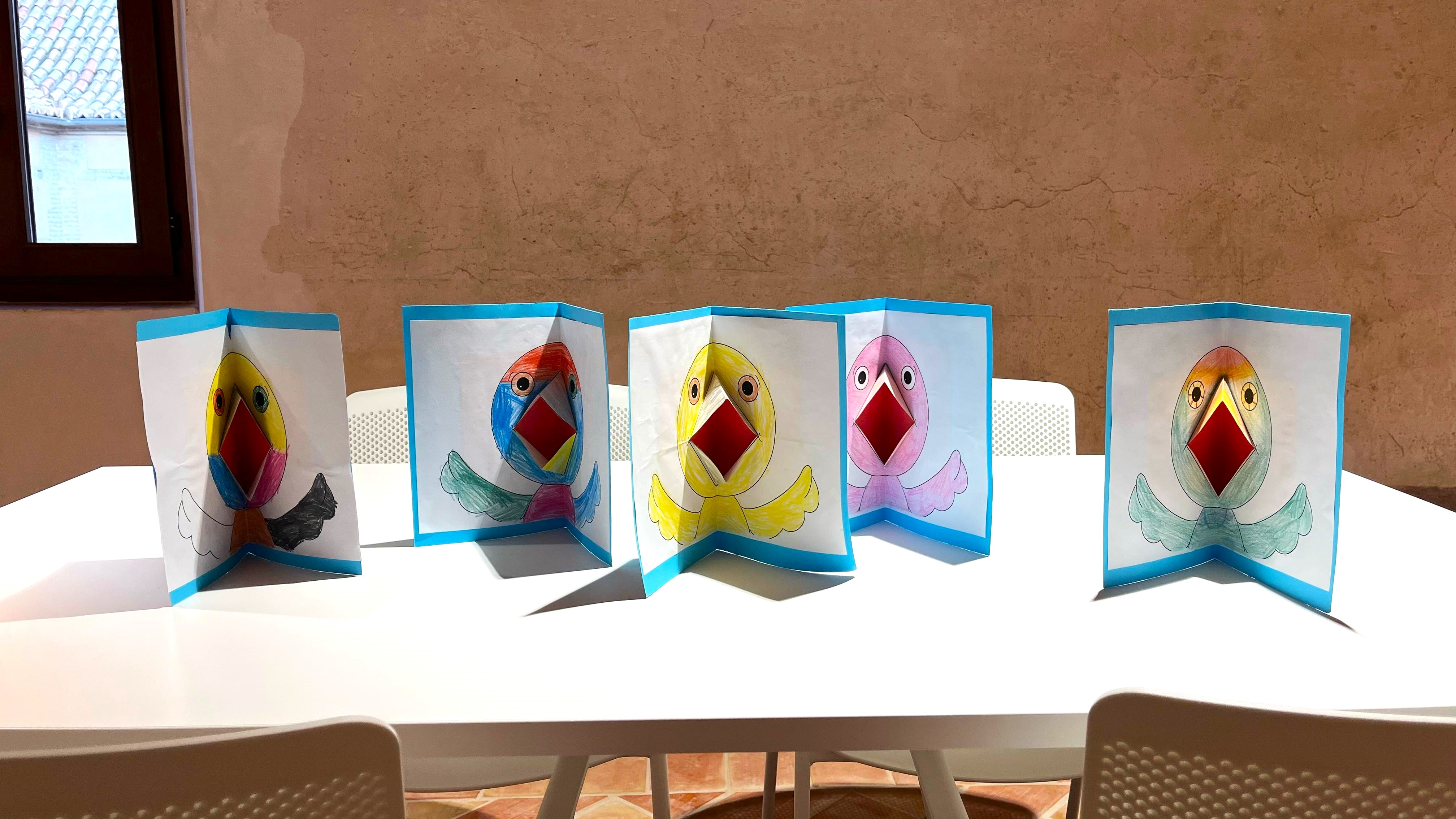 17-24-03 MANUALIDADES hacer libro POP UP en PERCHEL (8)