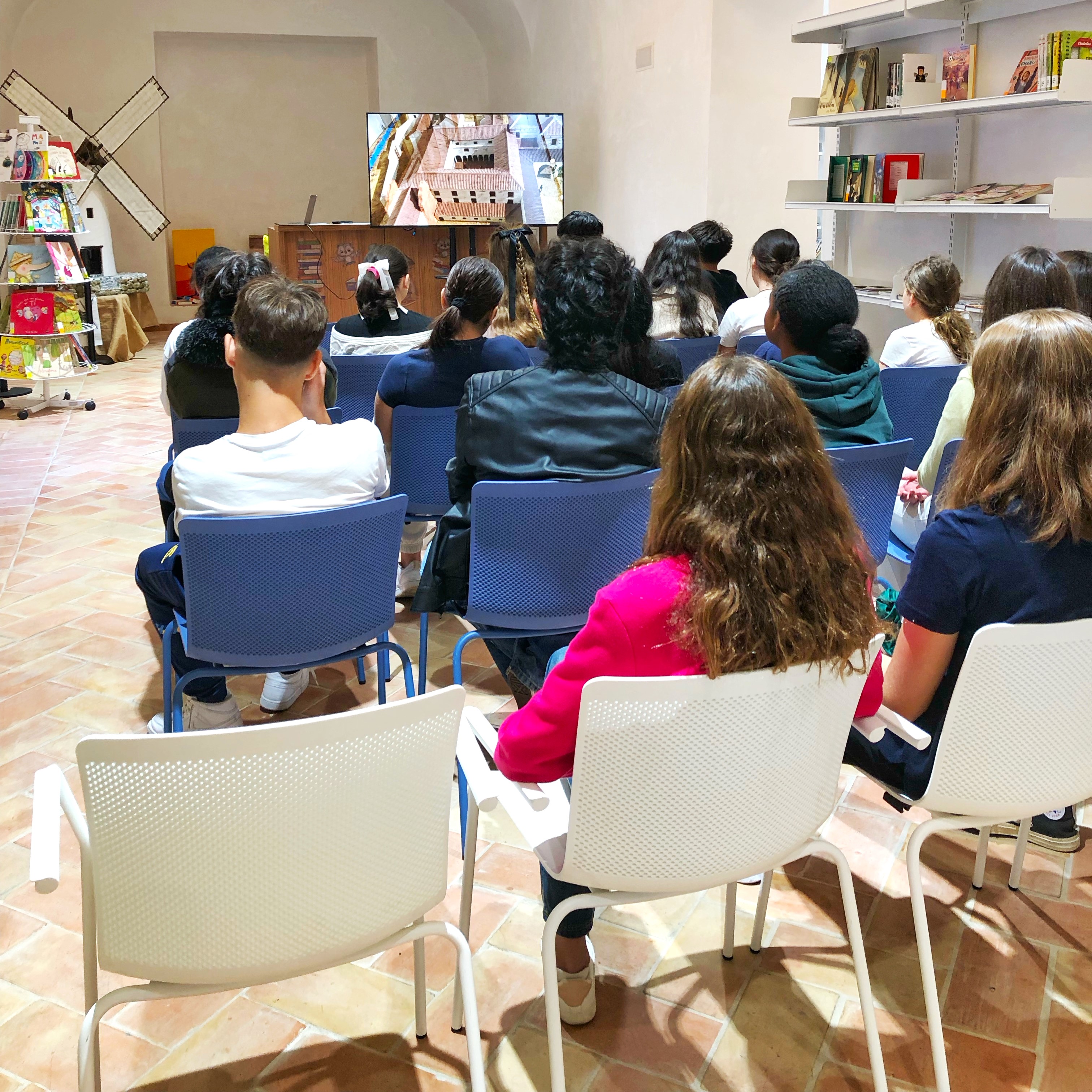 PERCHEL actividad El Perchel, un viaje por el tiempo IES CHRISTINE PICASSO