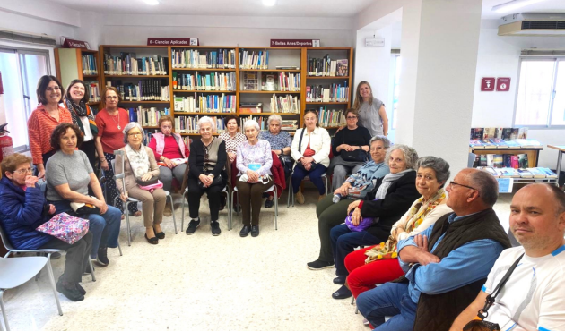 Encuentro con Ángela Swan en HUELIN (1)